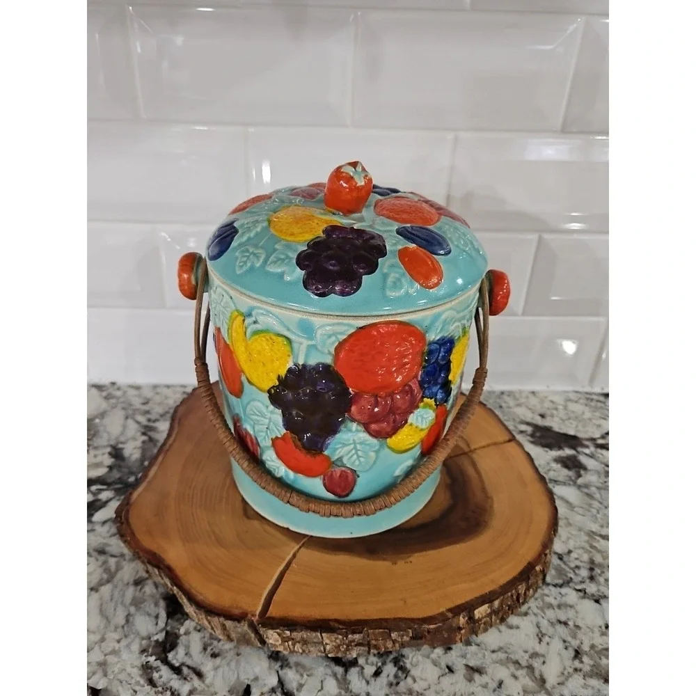Vintage Biscuit Jar With Lid & Wicker‎ Handle Ceramic Made In Japan 8.5×6×6 inc